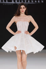 Load image into Gallery viewer, BBFW Look 1