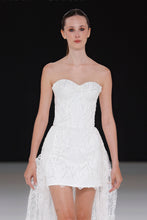 Load image into Gallery viewer, BBFW Look 9