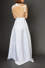 Load image into Gallery viewer, Aurelia Wedding Dress - Bridal Design