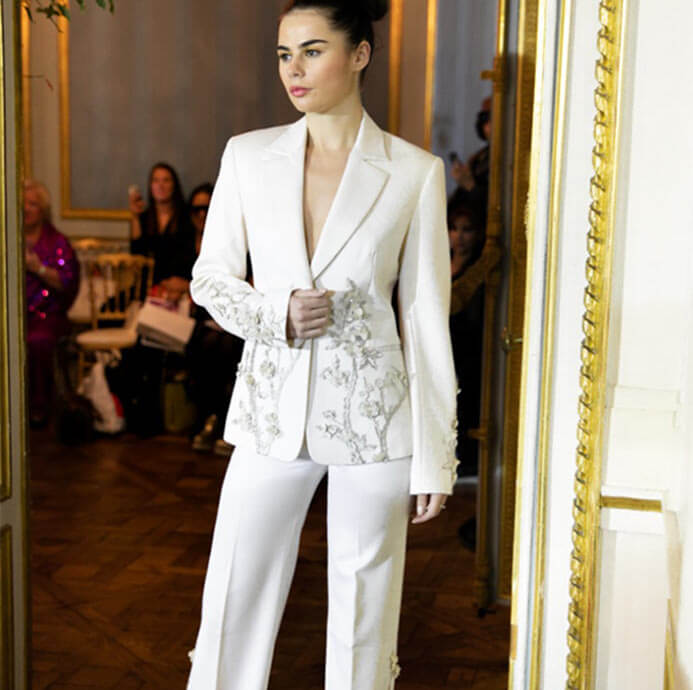 Suits isabellkristensen Suits isabellkristensen